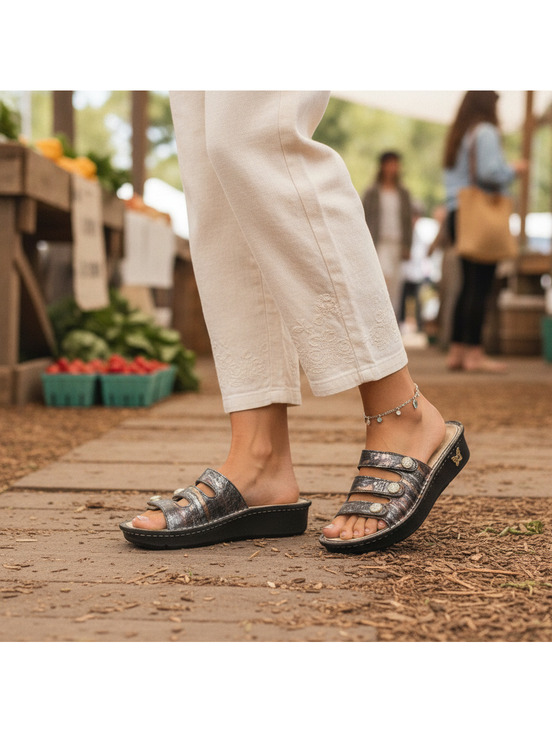Alegria Shoes - Alegria Fiona Metallic Leather Slide Sandals Women's Size 38 / US 7.5-8 FIO-252